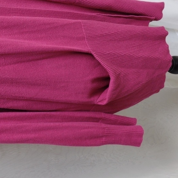 Woman Within dark pink open lapel sweater with slouch pockets, size 26/28 - Picture 3 of 6
